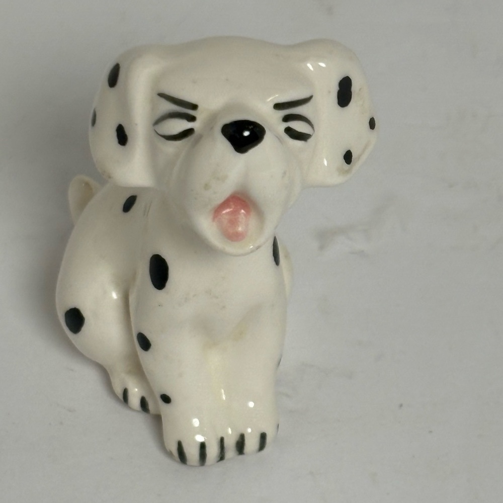 Vintage Disney Japan Dalmatian Dog Figurine - Lucky from 101 Dalmatians - Picture 2 of 16